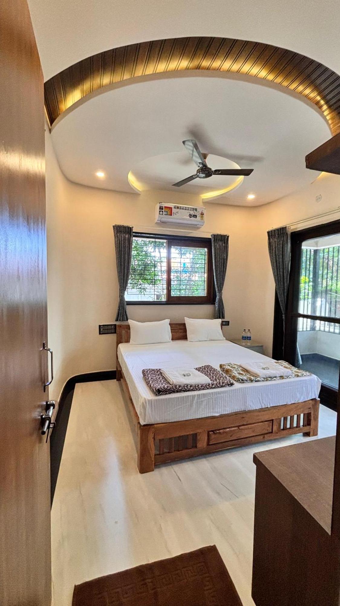 Arjun Homestay Хампи Экстерьер фото
