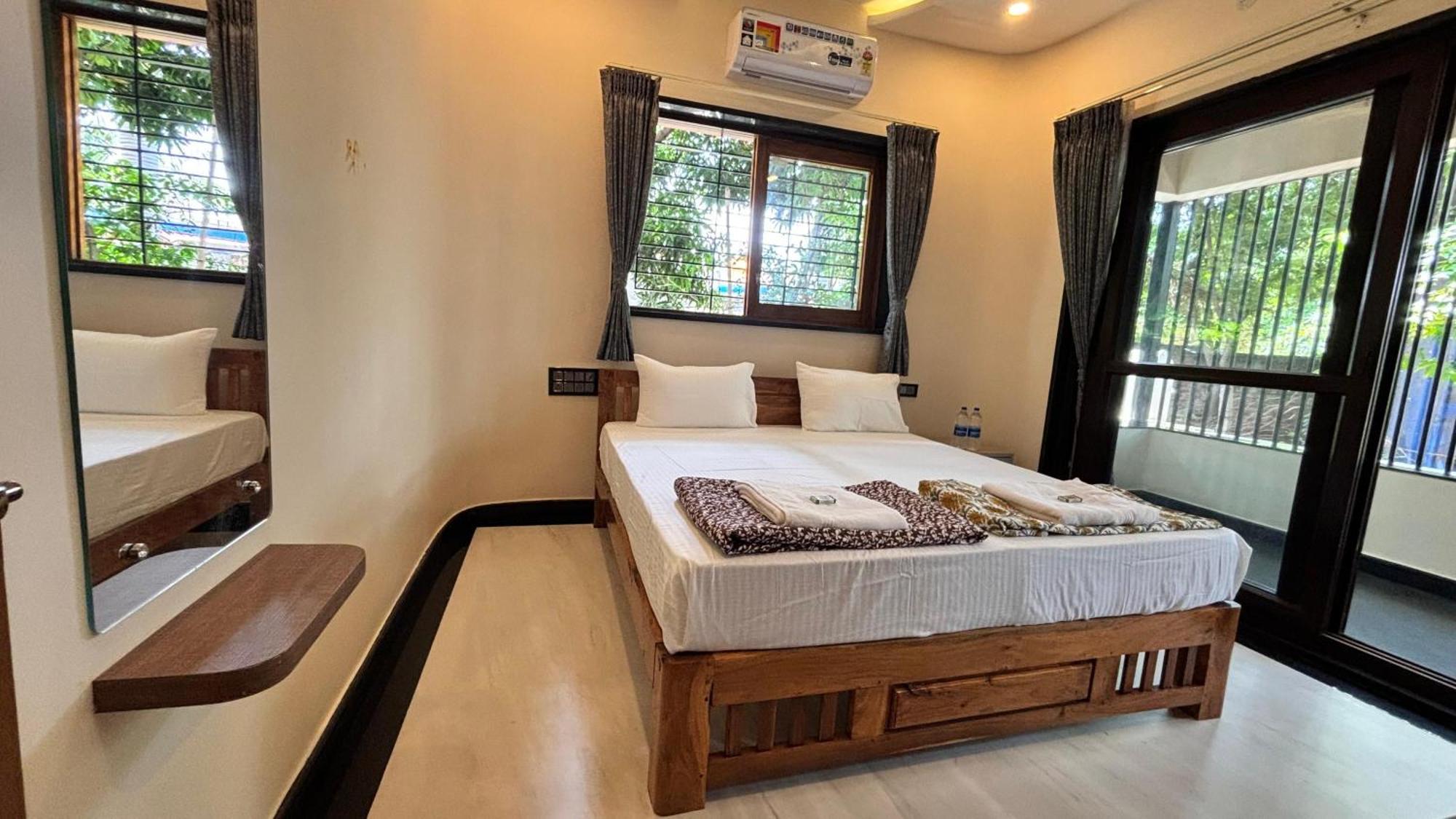 Arjun Homestay Хампи Экстерьер фото